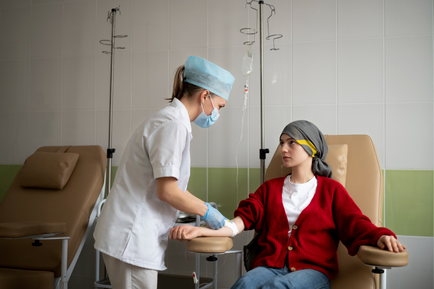 Chemotherapy: what it is, how it works, and when it is prescribed